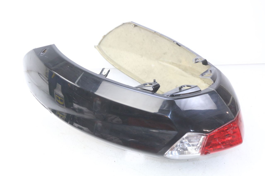 photo de CARENADO TRASERO PEUGEOT KISBEE 4T 50 (2010 - 2017) - Detalle de la pieza