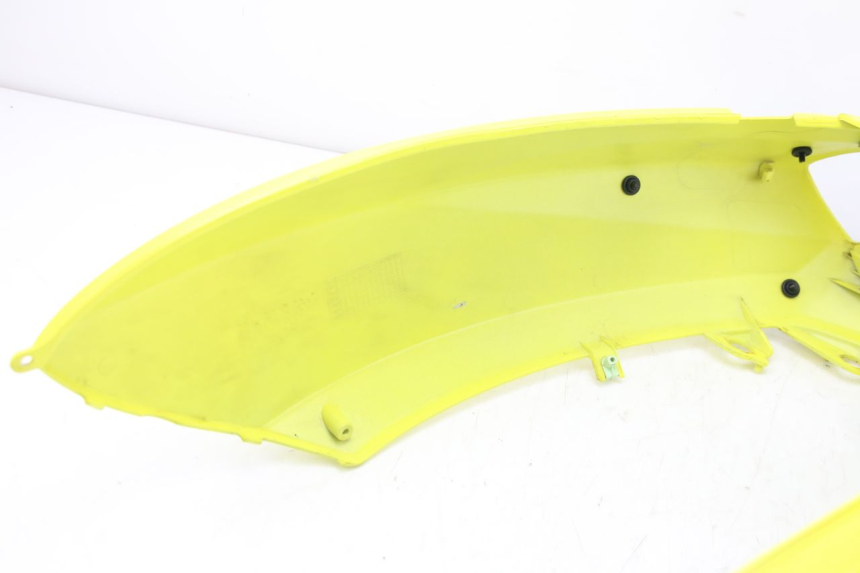 photo de CARENADO TRASERO PEUGEOT KISBEE 4T 50 (2018 - 2022) - Primer plano técnico