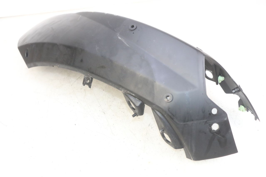 photo de CARENADO TRASERO PEUGEOT KISBEE 4T 50 (2018 - 2022) - Primer plano de alta resolución