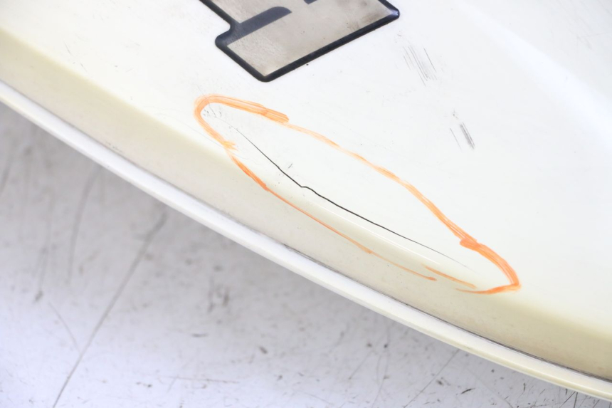 photo de CARENADO TRASERO PEUGEOT KISBEE 4T 50 (2010 - 2017) - Primer plano de alta resolución