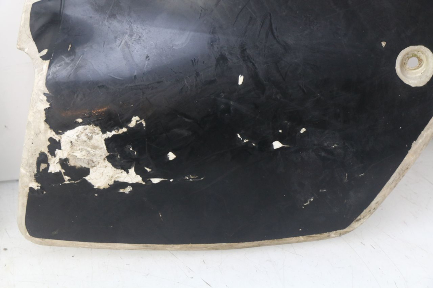 photo de CARENADO TRASERO KAWASAKI KX 250 (1994 - 1998) - Estado de la superficie y material