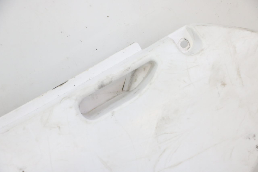 photo de CARENADO TRASERO KAWASAKI KX 65 (2000 - 2019) - Detalles de los puntos de fijación