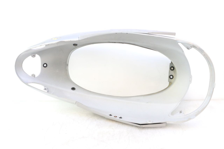 photo de CARENADO TRASERO PIAGGIO LIBERTY 50 (1998 - 2003) - Primer plano técnico