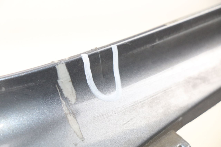 photo de CARENADO TRASERO KYMCO LIKE 4T 50 (2009 - 2018) - Detalles de los puntos de fijación