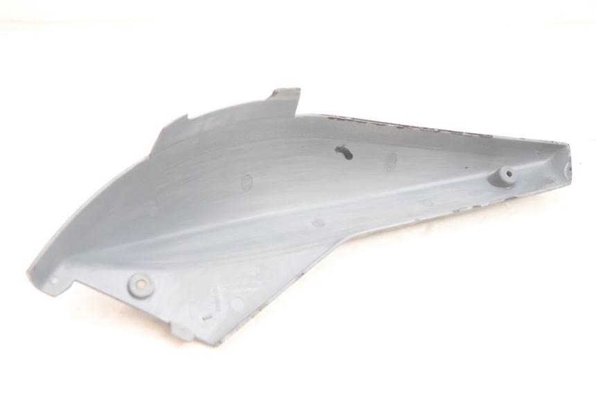photo de CARENADO TRASERO PEUGEOT LUDIX ONE 50 (2004 - 2006) - Otra vista del artículo