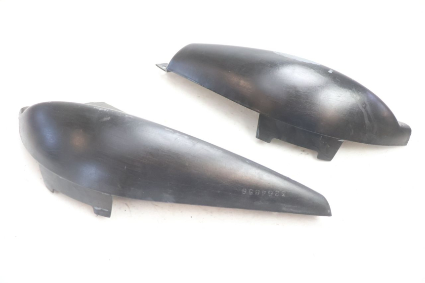 photo de CARENADO TRASERO PEUGEOT LUDIX ONE 50 (2004 - 2006) - Detalles de los puntos de fijación