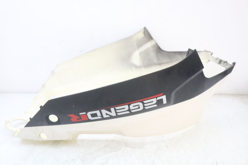 photo de CARENADO TRASERO MASH LEGEND'R 4T 50 (2021 - 2025) - Detalles de los puntos de fijación