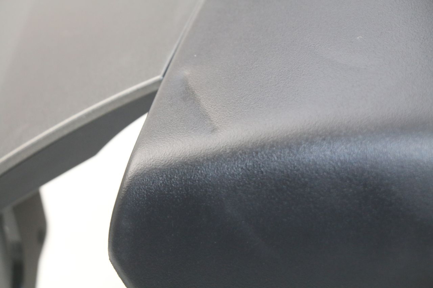 photo de CARENADO TRASERO PEUGEOT METROPOLIS 400 (2017 - 2020) - Recambio usado revisado