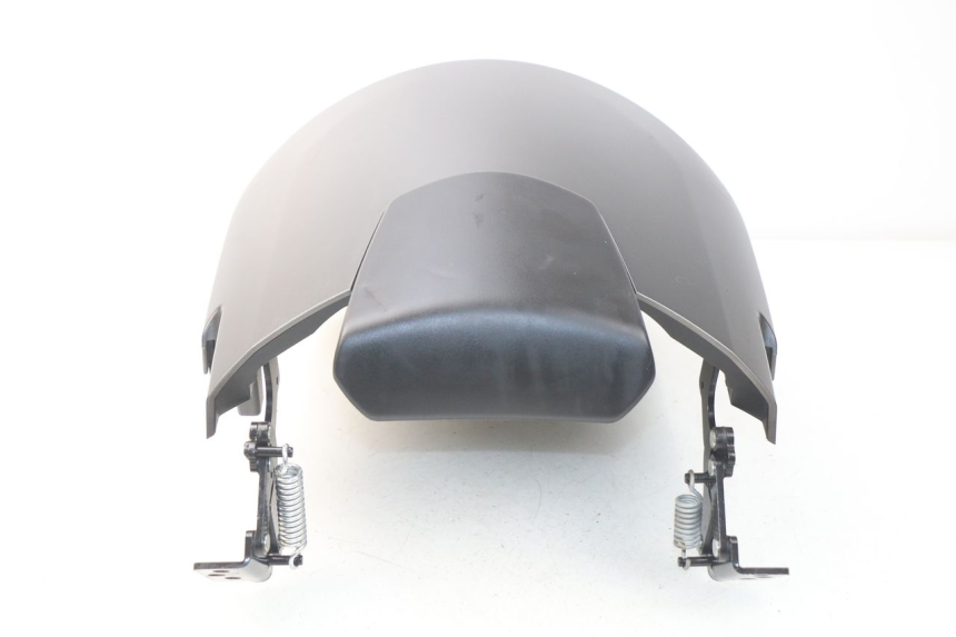 photo de CARENADO TRASERO PEUGEOT METROPOLIS 400 (2017 - 2020) - Marcados y referencias originales