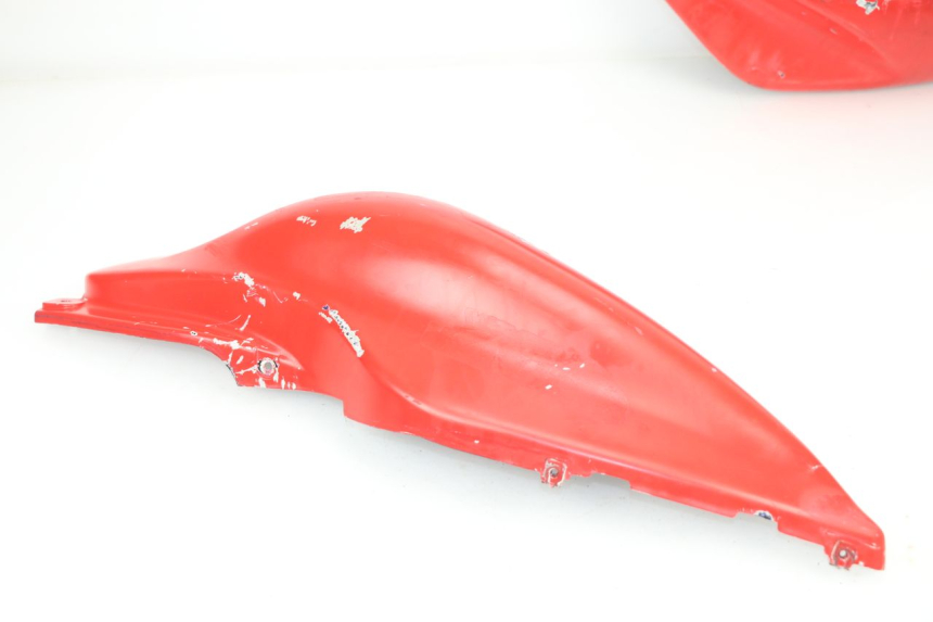 photo de CARENADO TRASERO MBK NITRO 50 (2004 - 2008) - Características distintivas