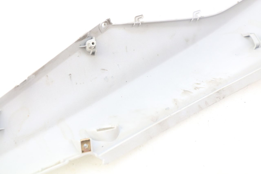 photo de CARENADO TRASERO SYM ORBIT III 3 4T 50 (2018 - 2021) - Primer plano de alta resolución