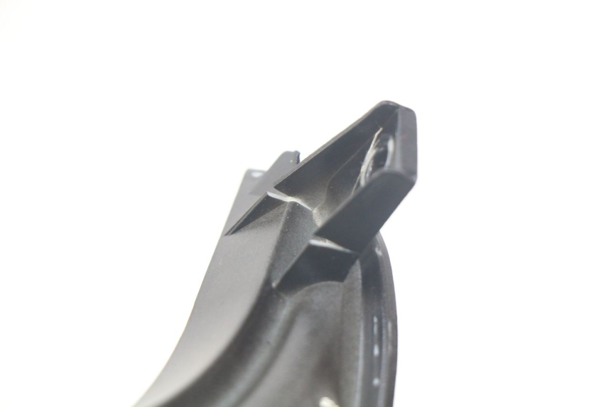 photo de CARENADO TRASERO SYM ORBIT III 3 4T 50 (2018 - 2021) - Primer plano técnico