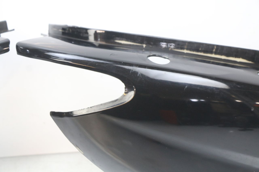 photo de CARENADO TRASERO MBK OVETTO 2T 50 (2007 - 2017) - Zoom sobre los componentes