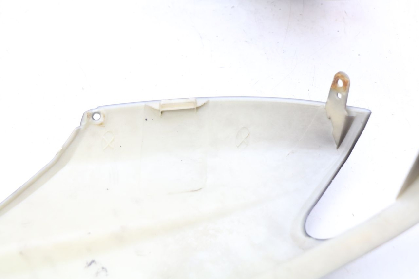 photo de CARENADO TRASERO MBK OVETTO 2T 50 (2007 - 2017) - Primer plano técnico