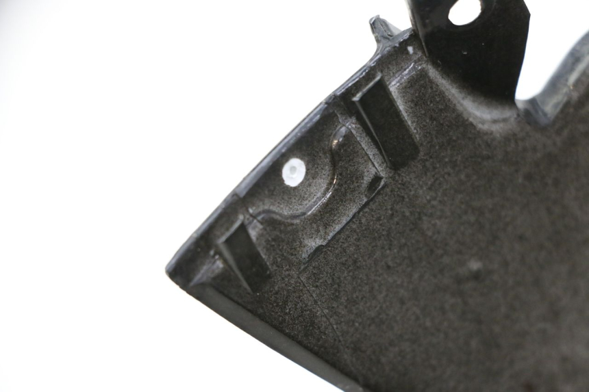 photo de CARENADO TRASERO PEUGEOT KISBEE 4T 50 (2018 - 2022) - Otra vista del artículo