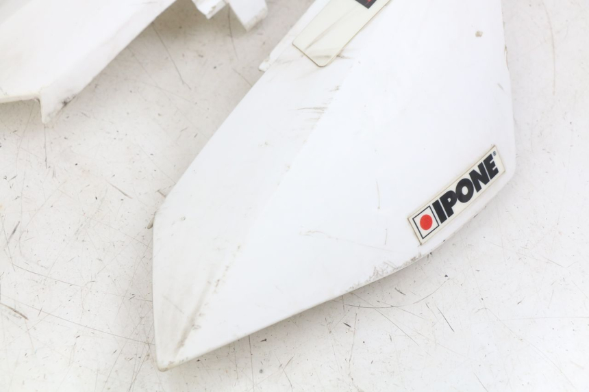 photo de CARENADO TRASERO YCF R-START 125 - Marcados y referencias originales