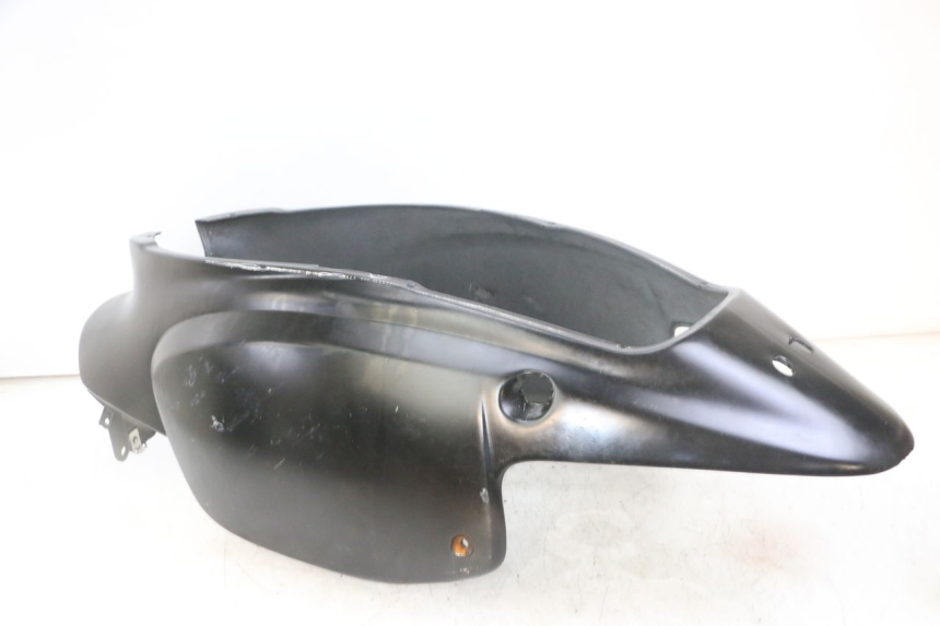 photo de CARENADO TRASERO APRILIA RALLY AC 50 (1995 - 2004) - Primer plano técnico