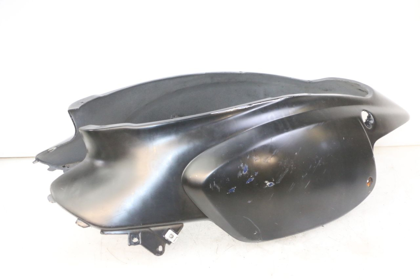 photo de CARENADO TRASERO APRILIA RALLY AC 50 (1995 - 2004) - Estado de la superficie y material