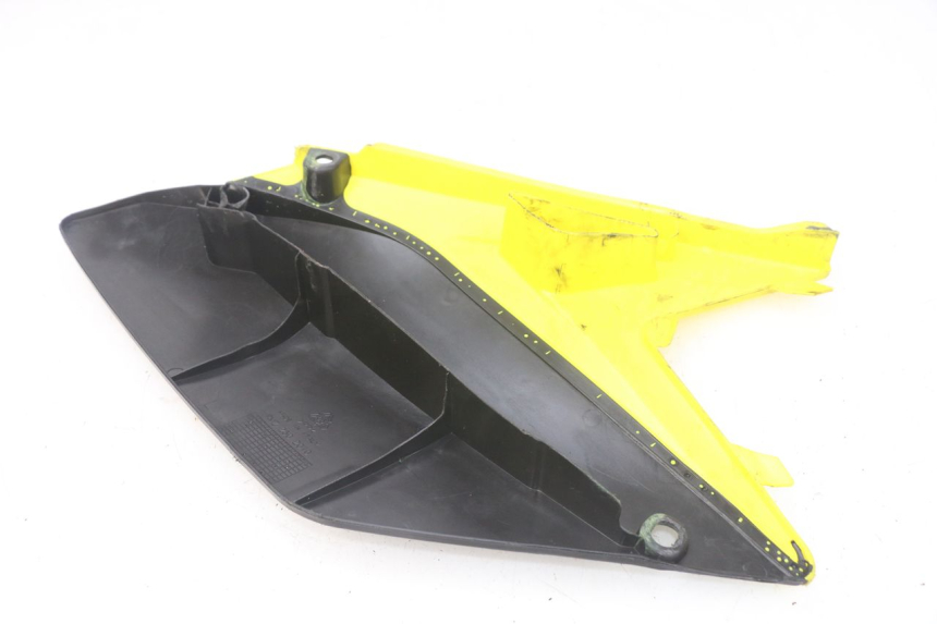 photo de CARENADO TRASERO SUZUKI RM-Z RMZ 250 (2010 - 2016) - Primer plano de alta resolución