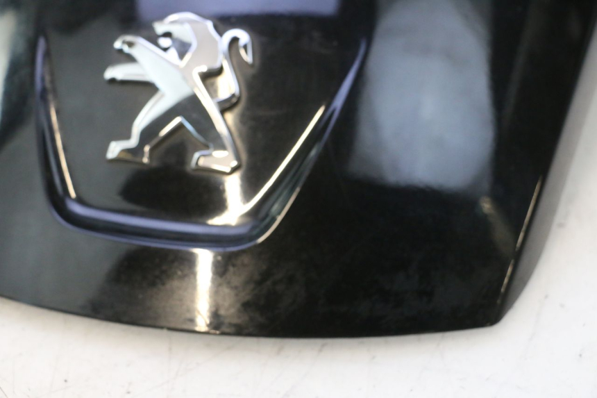 photo de CARENADO TRASERO PEUGEOT SATELIS 125 (2013 - 2018) - Otra perspectiva