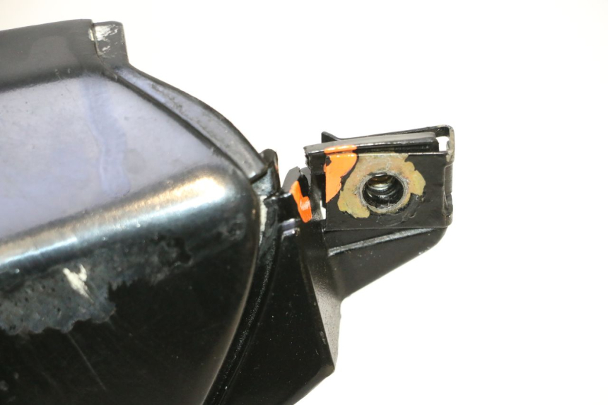 photo de CARENADO TRASERO PEUGEOT SPEEDFIGHT 2 AC 50 (2000 - 2009) - Zoom sobre los componentes