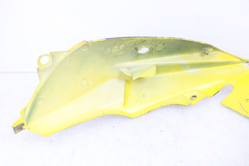 photo de CARENADO TRASERO PEUGEOT SPEEDFIGHT LC 50 (1996 - 2002) - Primer plano técnico