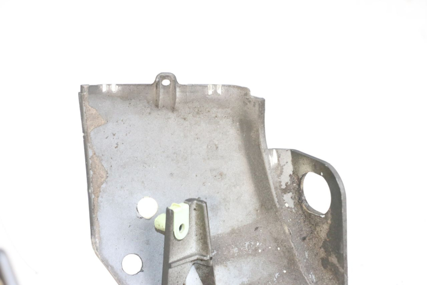 photo de CARENADO TRASERO PEUGEOT STREETZONE I 2T 50 (2018 - 2020) - Otra vista del artículo