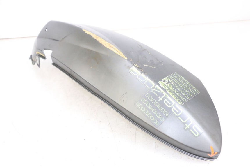 photo de CARENADO TRASERO PEUGEOT STREETZONE I 2T 50 (2018 - 2020) - Detalles de los puntos de fijación