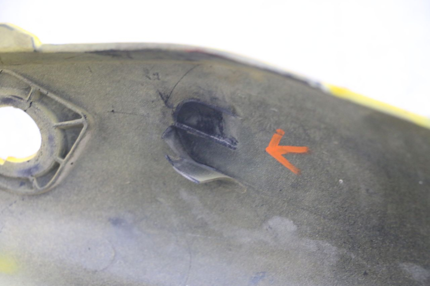 photo de CARENADO TRASERO SUZUKI SV N 650 (1999 - 2002) - Perfil de la pieza de repuesto