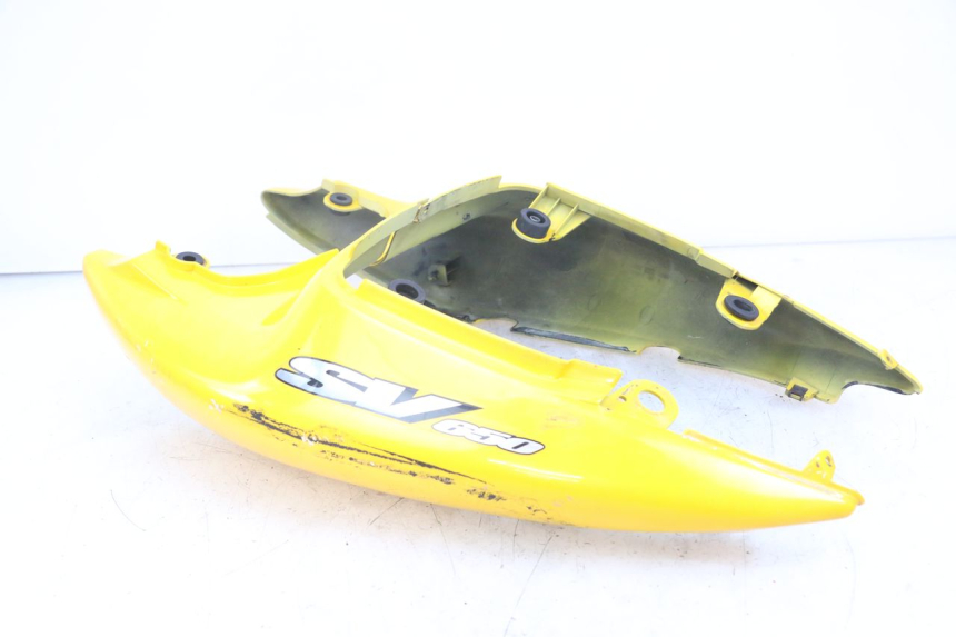 photo de CARENADO TRASERO SUZUKI SV N 650 (1999 - 2002) - Detalles de los puntos de fijación