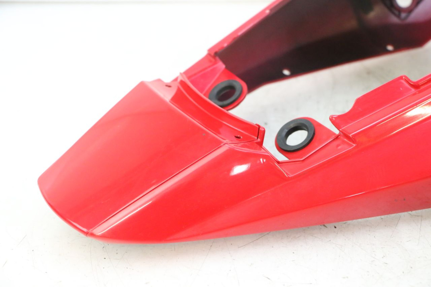 photo de CARENADO TRASERO SUZUKI SV S 650 (2003 - 2009) - Primer plano de alta resolución