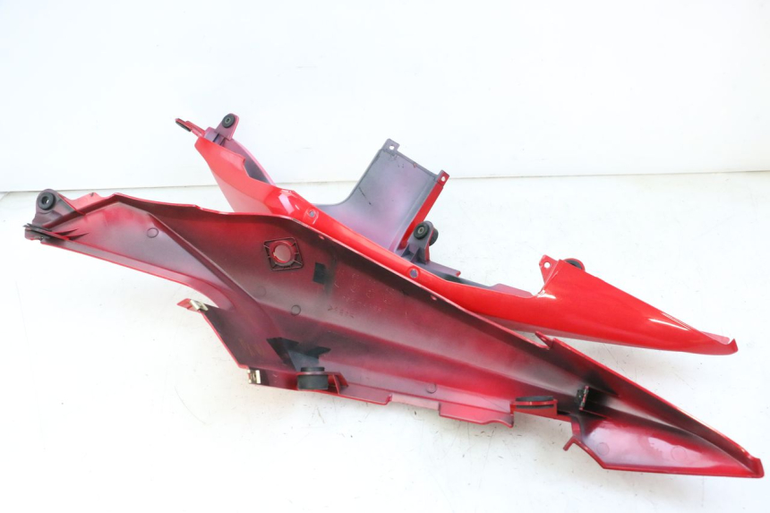 photo de CARENADO TRASERO SUZUKI SV S 650 (2003 - 2009) - Primer plano técnico