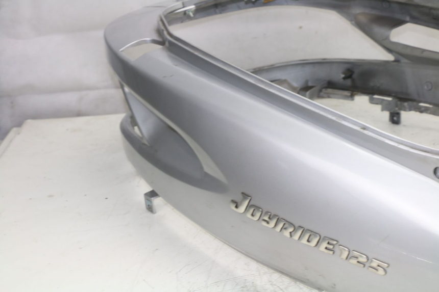 photo de CARENADO TRASERO SYM JOYRIDE 125 (2002 - 2009) - Zoom sobre los componentes