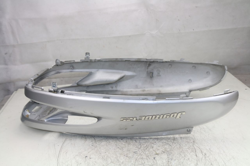 photo de CARENADO TRASERO SYM JOYRIDE 125 (2002 - 2009) - Primer plano técnico