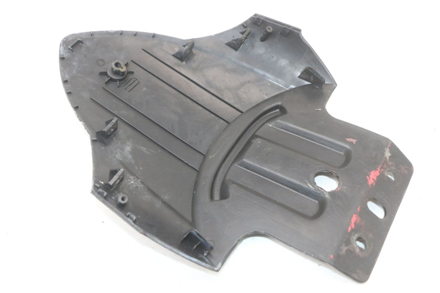 photo de CARENADO TRASERO KEEWAY TX 50 (2008 - 2015) - Detalles de los puntos de fijación