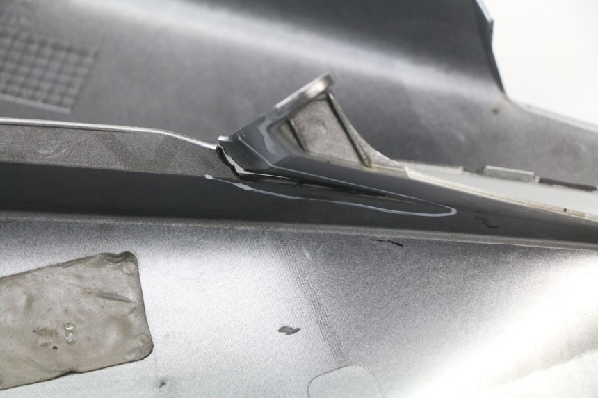 photo de CARENADO TRASERO HONDA VFR F 1200 (2010 - 2015) - Detalle de la pieza