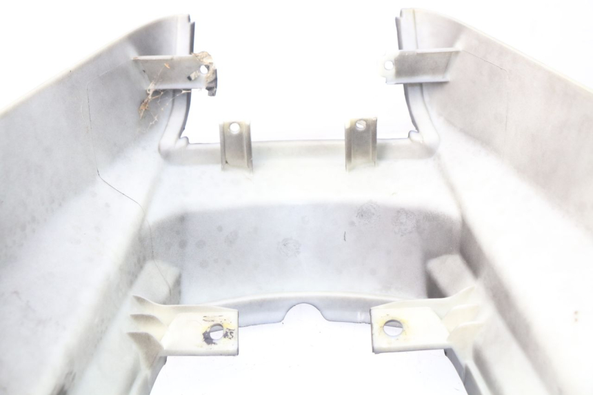 photo de CARENADO TRASERO JM MOTORS VIPER 2T 50 (2015 - 2022) - Zoom estado de uso