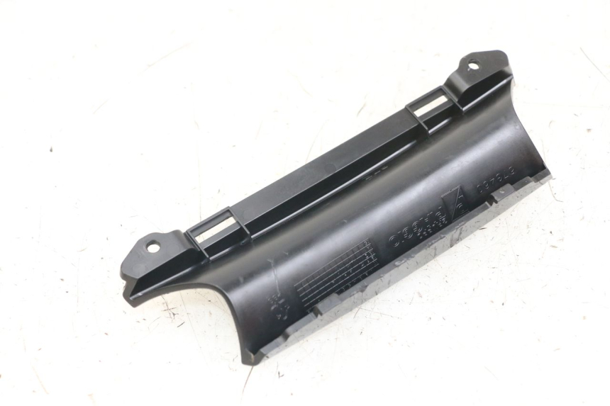 photo de CARENADO TRASERO PIAGGIO X10 125 (2012 - 2017) - Detalle de la pieza