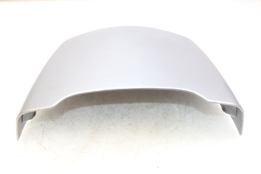 photo de CARENADO TRASERO PIAGGIO XEVO - X EVO 125 (2007 - 2017) - Primer plano técnico