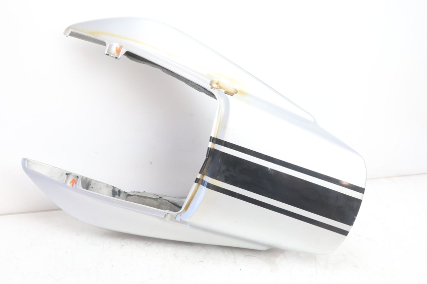 photo de CARENADO TRASERO YAMAHA XJR 1300 (1998 - 2002) - Características distintivas