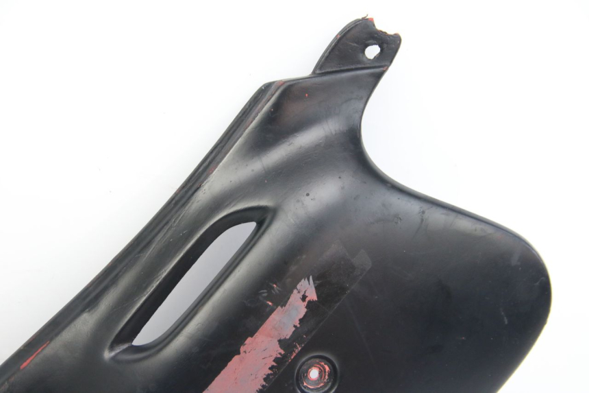 photo de CARENADO TRASERO PEUGEOT XP6 50 (1997 - 2003) - Otra perspectiva