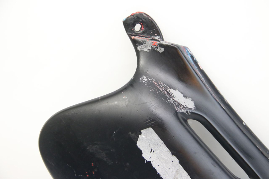 photo de CARENADO TRASERO PEUGEOT XP6 50 (1997 - 2003) - Detalles de los puntos de fijación