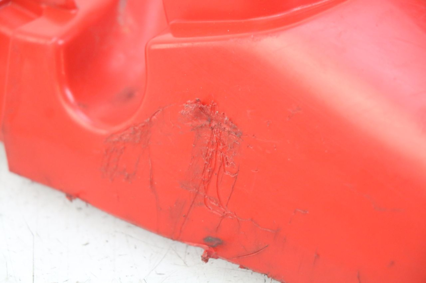 photo de CARENADO TRASERO HONDA XR L 125 (2003 - 2007) - Primer plano técnico