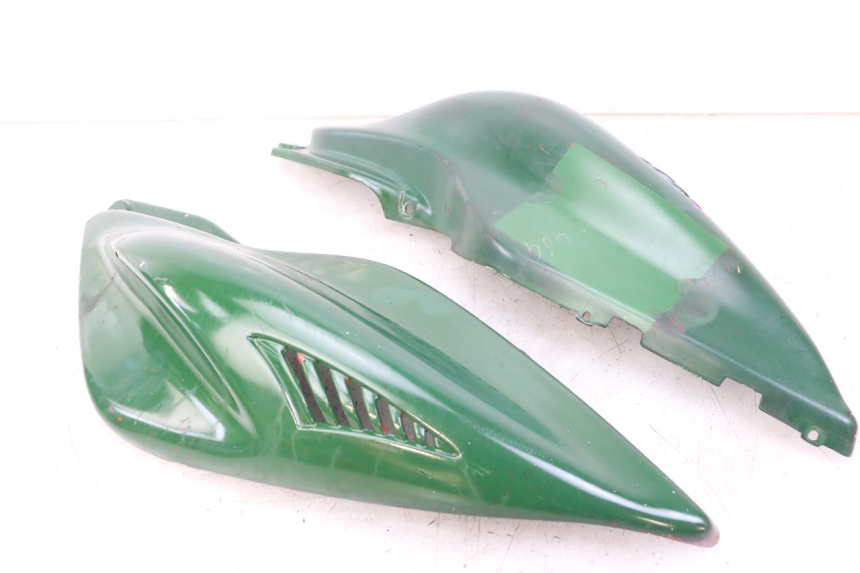 photo de CARENADO TRASERO YAMAHA AEROX 50 (1997 - 2006) - Detalle de la pieza