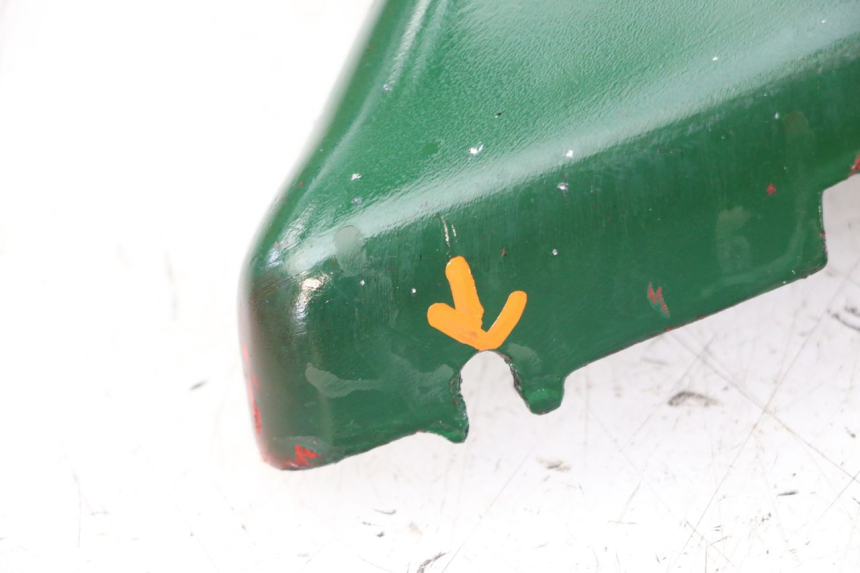 photo de CARENADO TRASERO YAMAHA AEROX 50 (1997 - 2006) - Detalles de los puntos de fijación