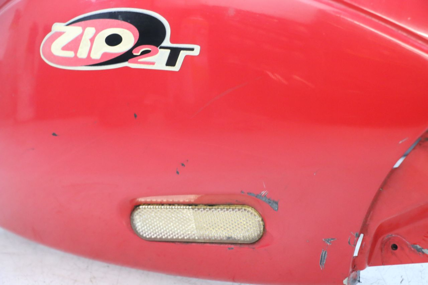 photo de CARENADO TRASERO PIAGGIO ZIP 2T 50 (2009 - 2019) - Estado de la superficie y material