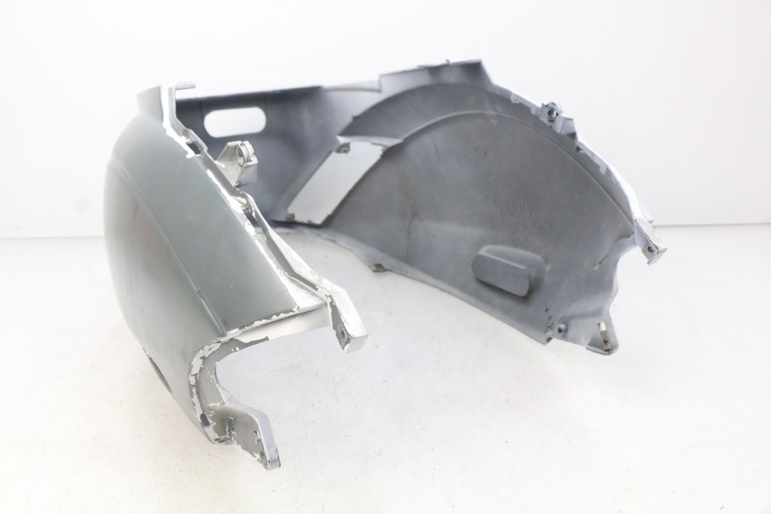 photo de CARENADO TRASERO PIAGGIO ZIP 4T 50 (2006 - 2017) - Otra perspectiva