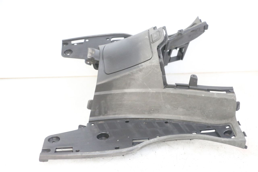 photo de TAPA DEPOSITO SUZUKI BURGMAN 125 (2007 - 2014) - Vista principal