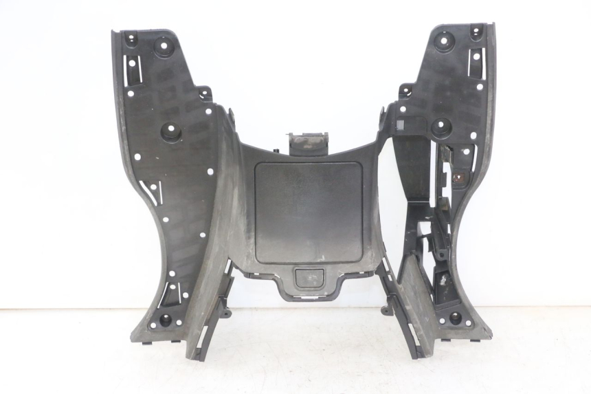 photo de TAPA DEPOSITO SUZUKI BURGMAN 125 (2007 - 2014) - Vista general del producto