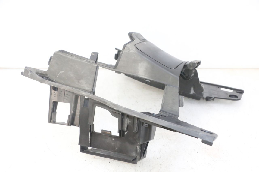 photo de TAPA DEPOSITO SUZUKI BURGMAN 125 (2007 - 2014) - Recambio usado revisado